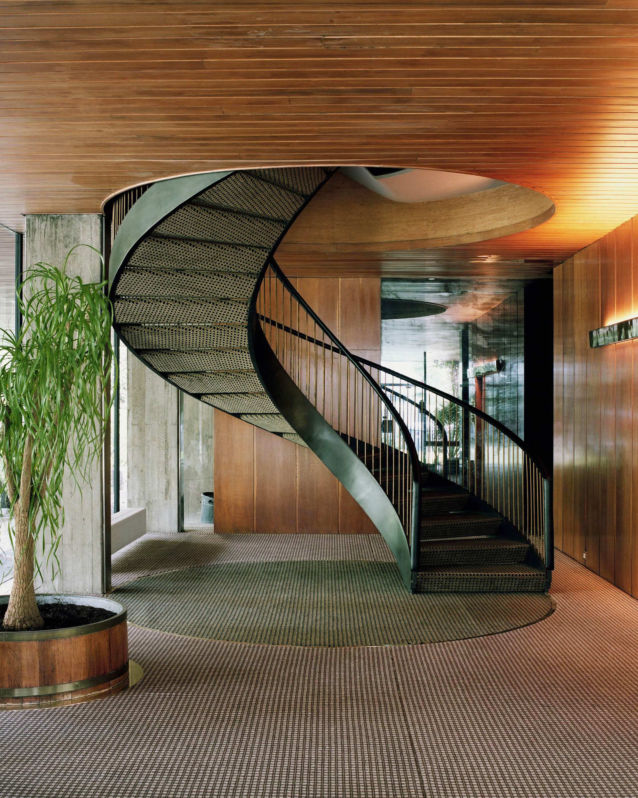 #barcelona #monocle #sarria #lobby #editorial #interiors #mitjans #stairs