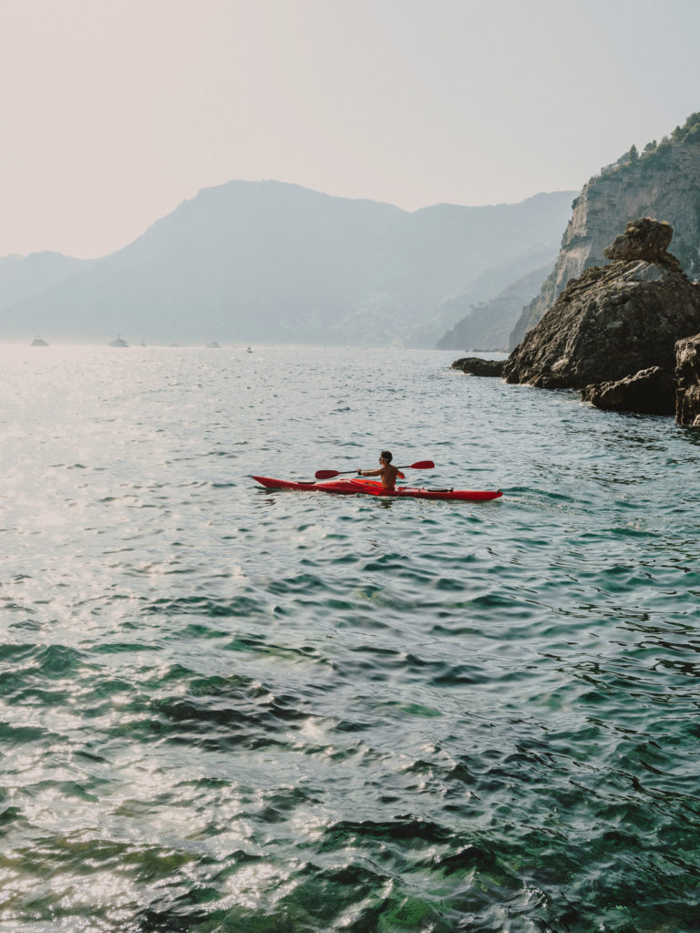 #airbnbmagazine #kayak #mediterranean #costaamalfitana #praiano #onfirebeachclub #travel 