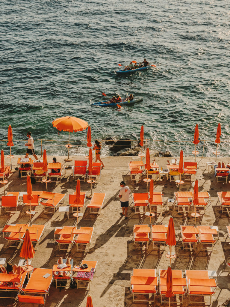 #airbnbmagazine #kayak #mediterranean #costaamalfitana #orange #praiano #onfirebeachclub #travel 