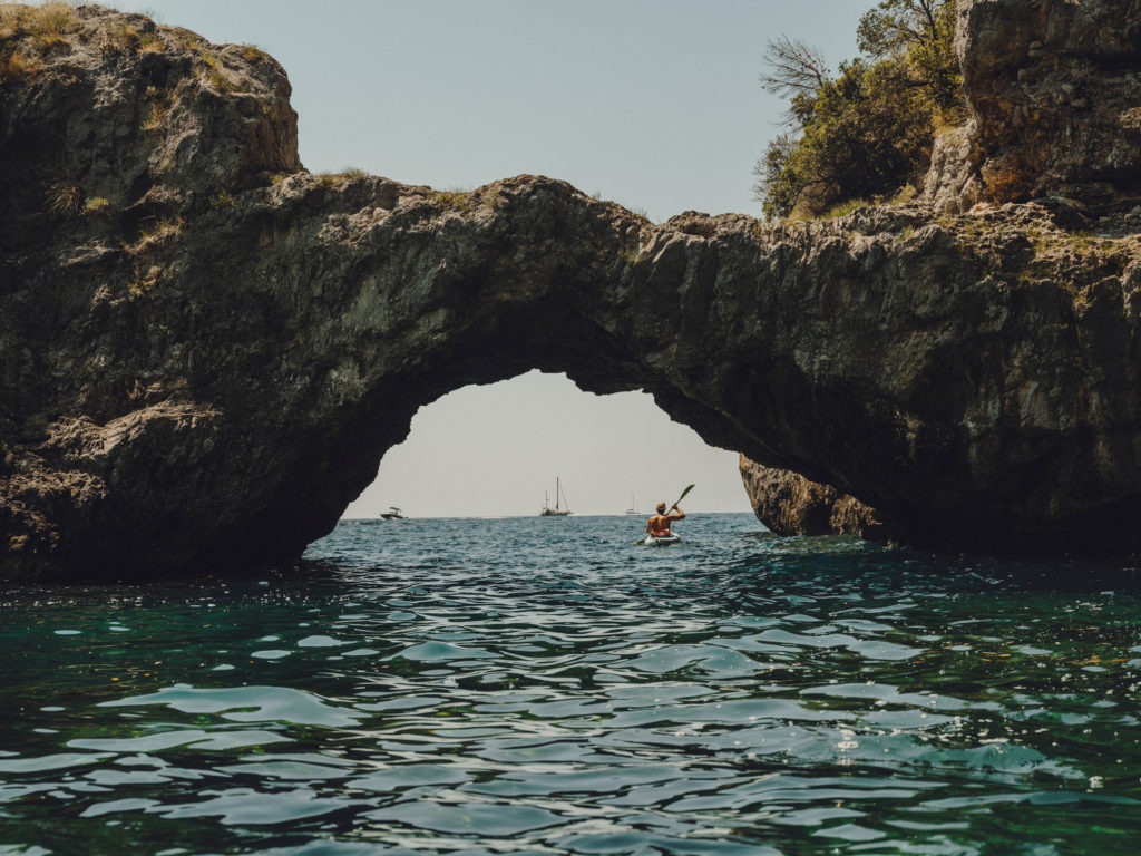 #airbnbmagazine #kayak #mediterranean #loversbridge 
