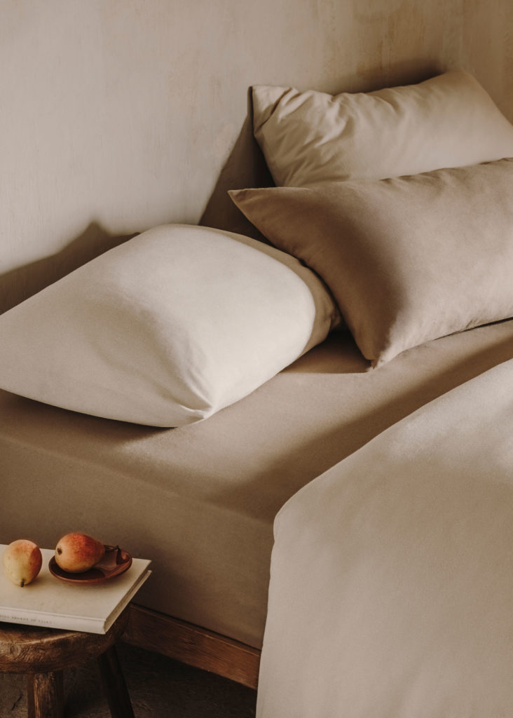 #mangocasa #details #bedroom #interiors #palaucasavells
