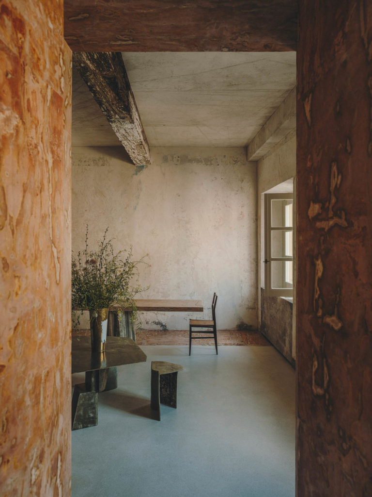 #decotiis #pietrasanta #italy  #tuscany #openhouse #interiors 