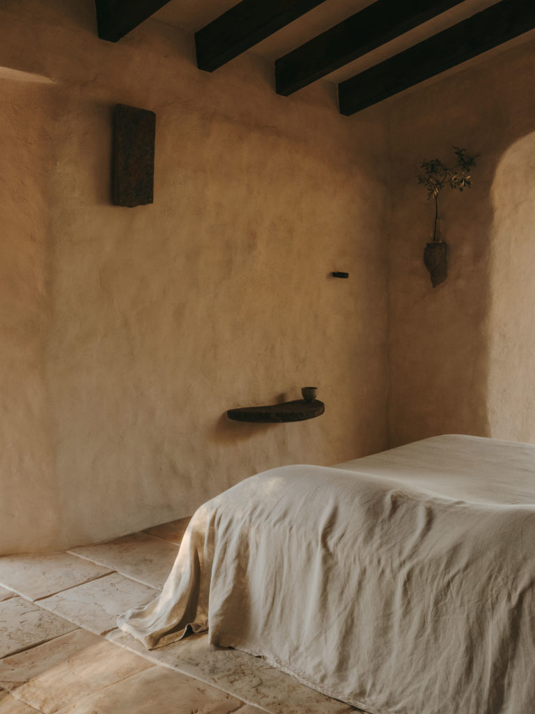 #olivar #terracollhome #olives #tramuntana #soller #interiors #wabisabi #bedroom