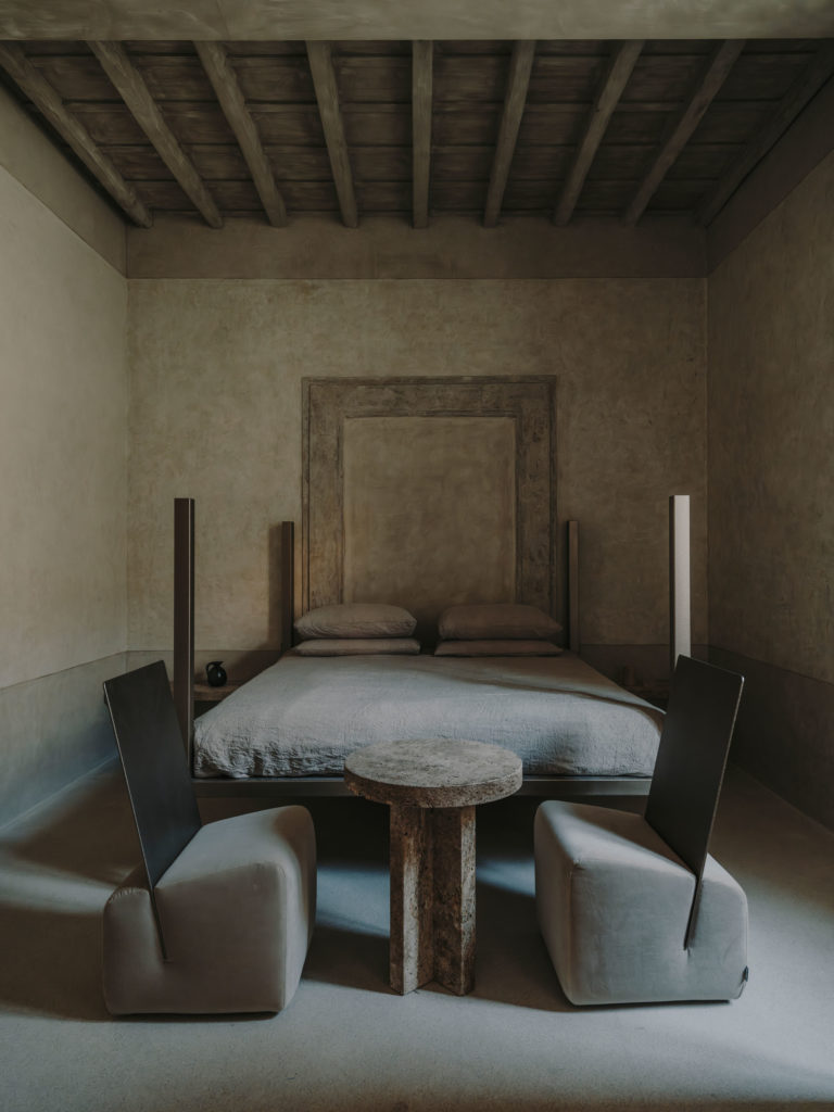 #henrytimi #roma #openhouse #hotels #nomos #bedrooms