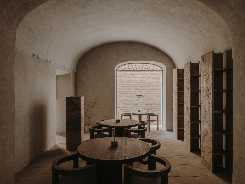 #henrytimi #roma #openhouse #hotels #nomos #restaurants
