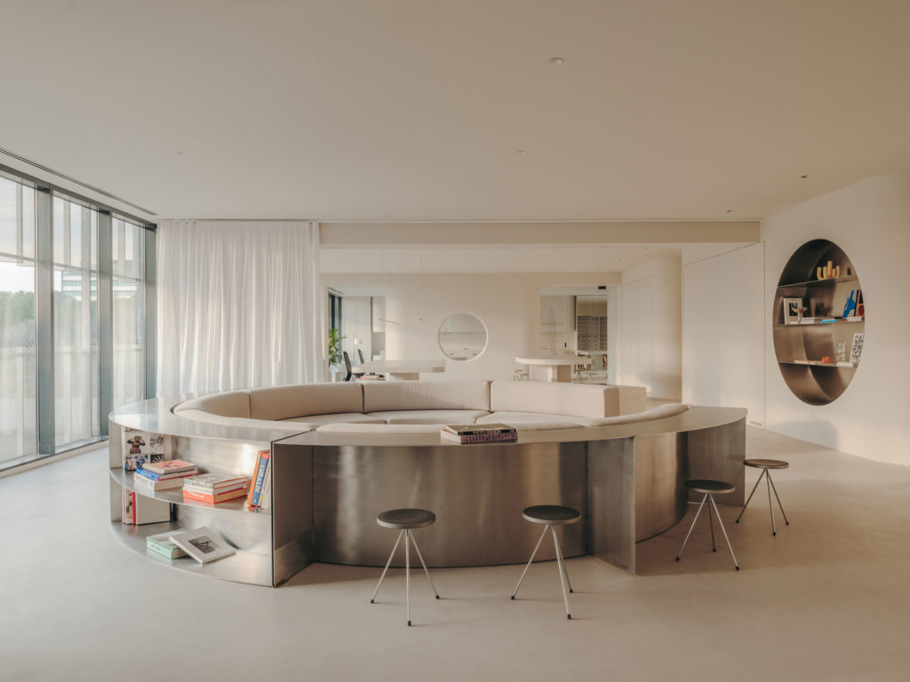 #isernserra #gigistudios #barcelona #workspace #office #interiors