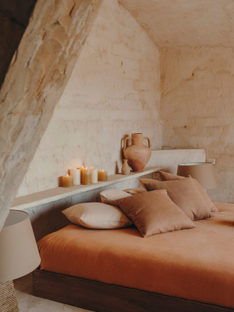 #madeinibiza #sandradekeller #ibiza #mediterranean #interiors #bedroom