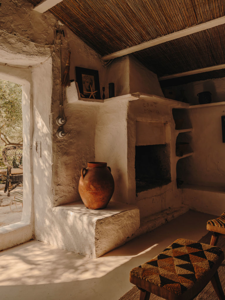 #cancanana #cobalto #tarragona #gabrielescamez #milkmagazine #mediterranean #interiors