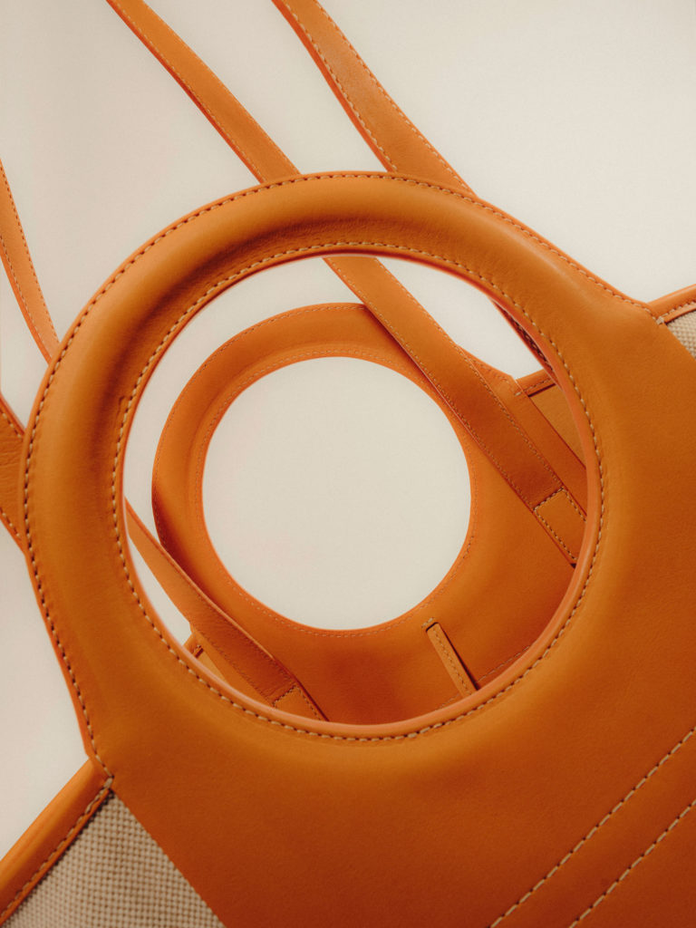 #hereu #studio #stilllife #fashion #bags #orange