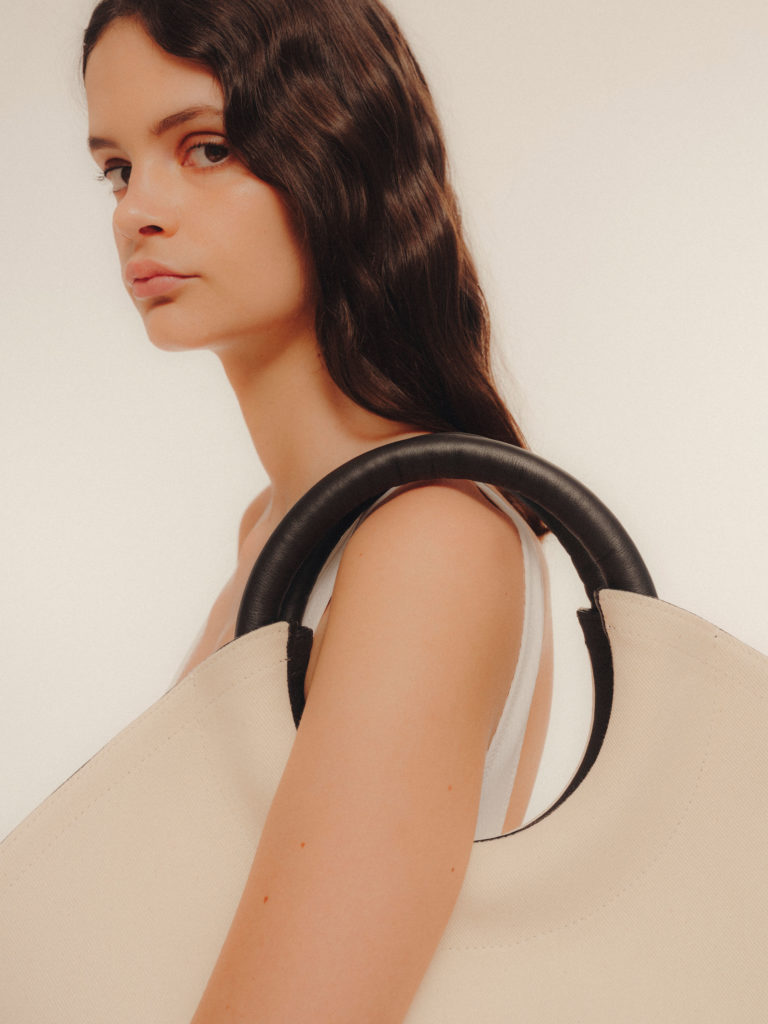 #hereu #studio #portraits #stilllife #fashion #bags