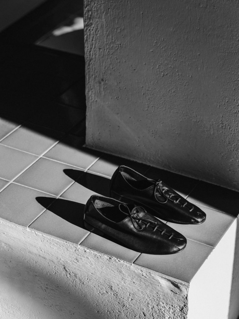 #hereu #fashion #arquitecturag #costabrava #shoes #stilllife