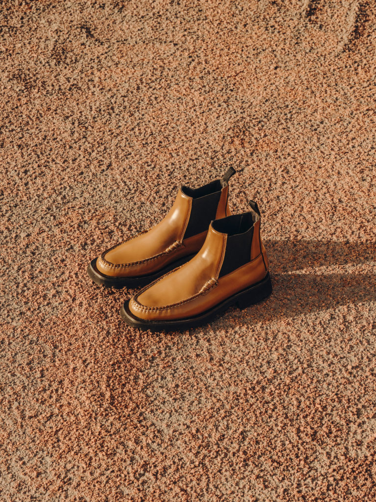 #hereu #cabanes #costabrava #quarry #shoes #stilllife