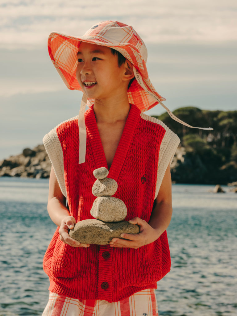 #kinfolk #family #kids #fashion #costabrava #casasalguer #red 