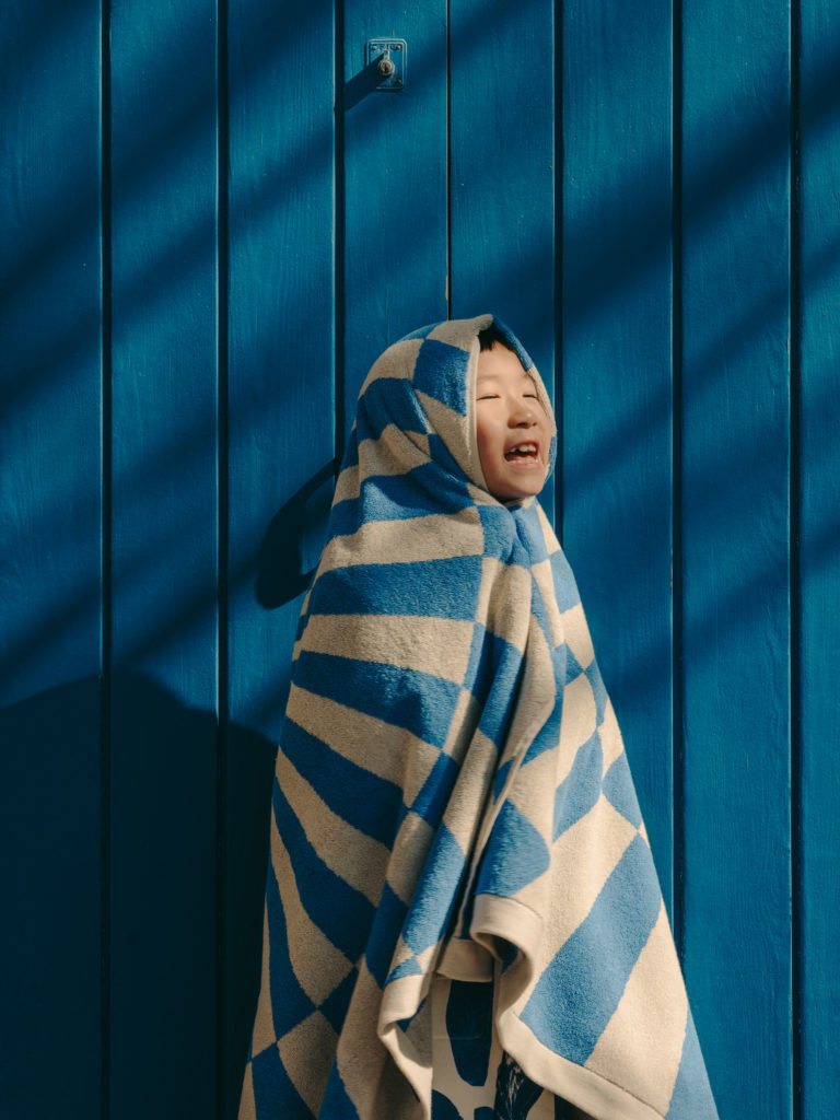 #kinfolk #family #kids #fashion #costabrava #casasalguer #beach #blue