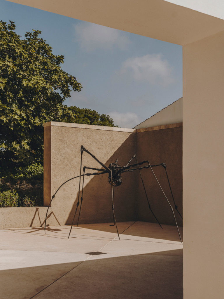 #hauser&wirth #menorca #2021 #openhousemagazine #louisebourgeois #art #mediterranean #illadelrei #mahon