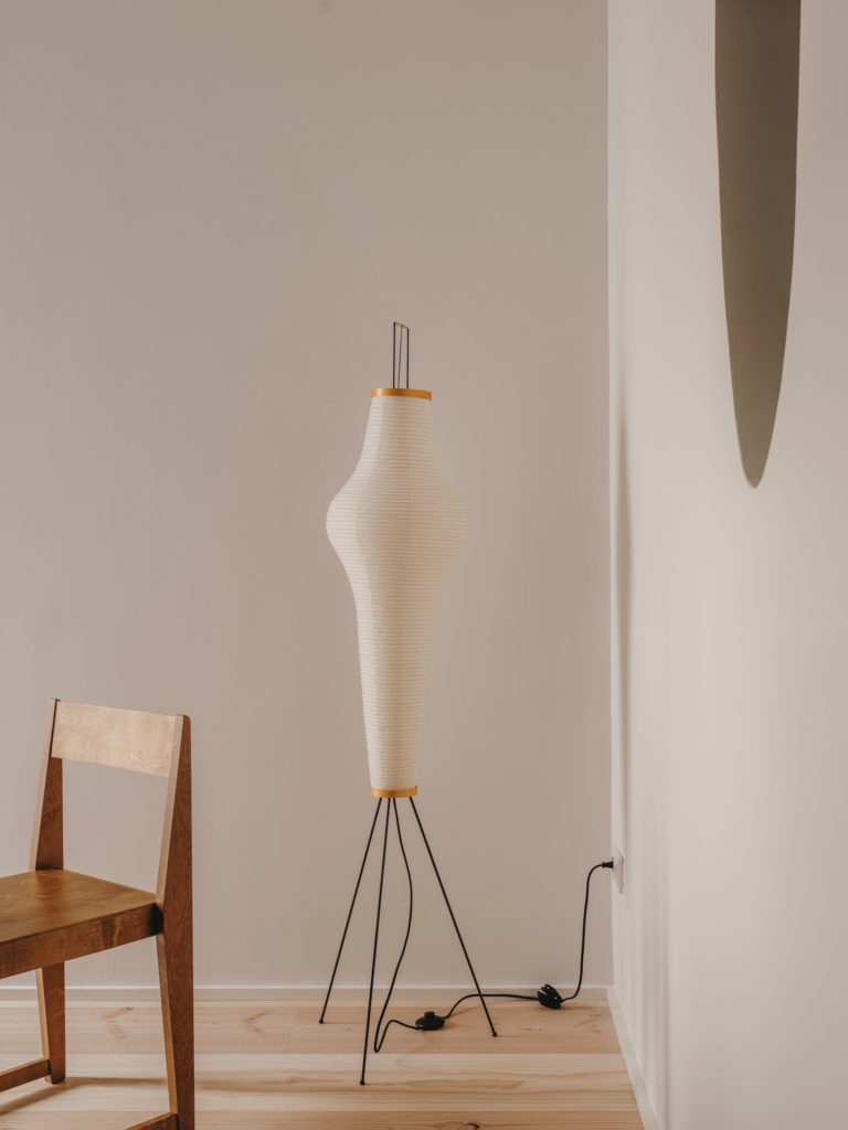 #plantea #interiors #casadh #apartments #madrid #noguchi #akari #frama